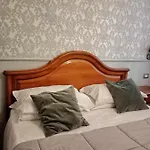 Relais Toti Beb Bed E Breakfast