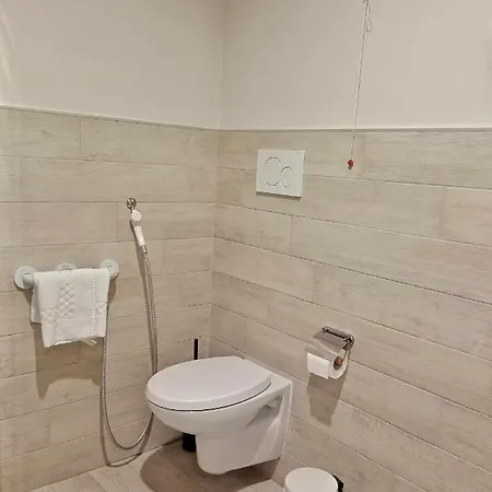 Relais Toti Beb Bed E Breakfast فندق مبيت وإفطار 3*