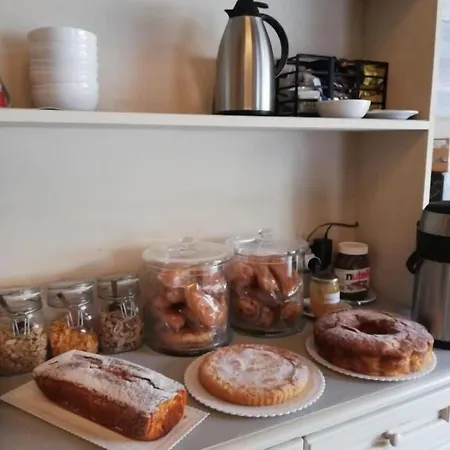 Relais Toti Beb Bed E Breakfast 3* موليانو فينيتو