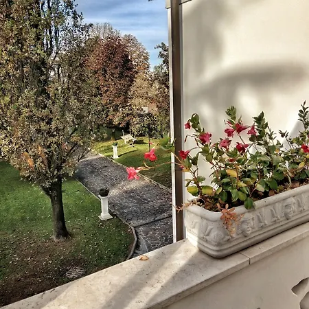Oda ve Kahvaltı Relais Toti Beb Bed E Breakfast