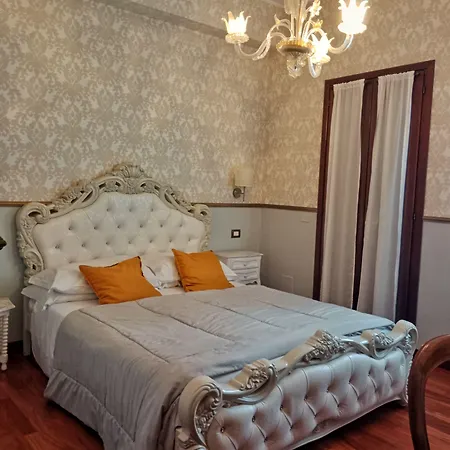 Oda ve Kahvaltı Relais Toti Beb Bed E Breakfast 3*
