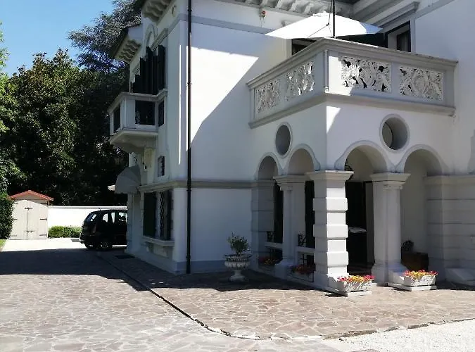 Relais Toti Beb Bed E Breakfast Mogliano Veneto