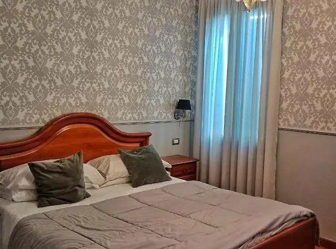 Bed & Breakfast Relais Toti Beb Bed E Breakfast 3*