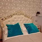 فندق مبيت وإفطار Relais Toti Beb Bed E Breakfast 3*