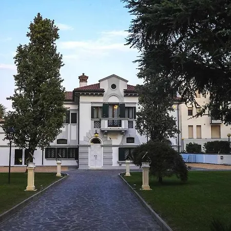 Relais Toti Beb Bed E Breakfast Mogliano Veneto