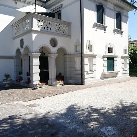 Bed & Breakfast Relais Totì