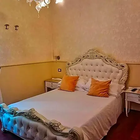 Frühstückspension Relais Toti Beb Bed E Breakfast 3*