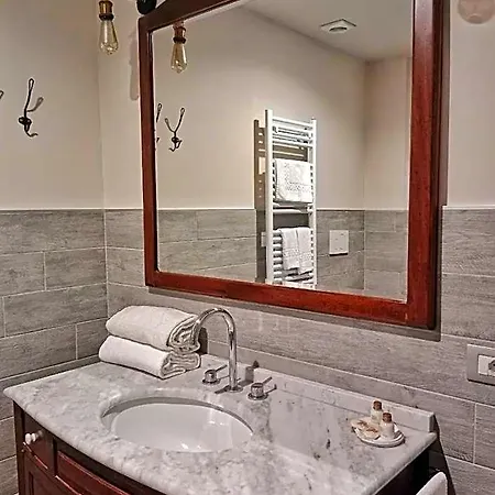 Relais Toti Beb Bed E Breakfast 3*