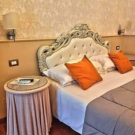 Relais Toti Beb Bed E Breakfast Frühstückspension Mogliano Veneto