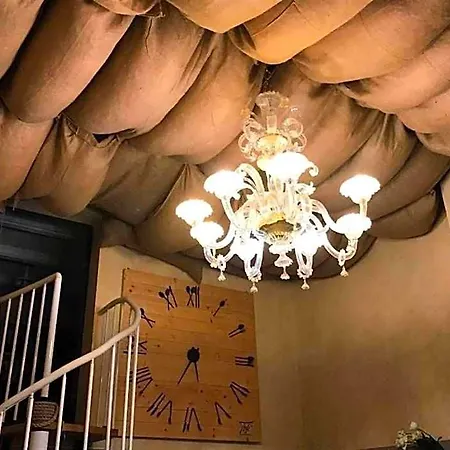 Relais Toti Beb Bed E Breakfast 3*