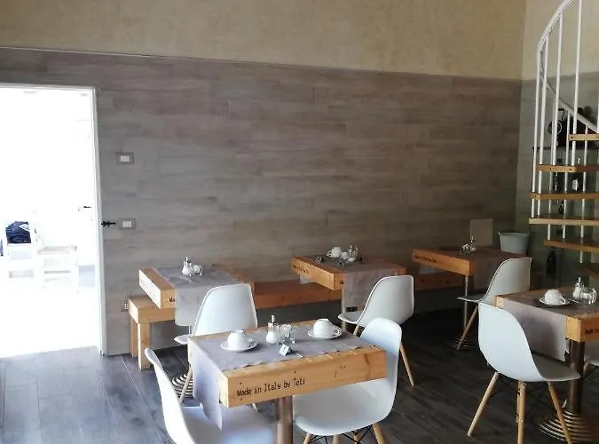 Nocleg ze śniadaniem Relais Toti Beb Bed E Breakfast 3*