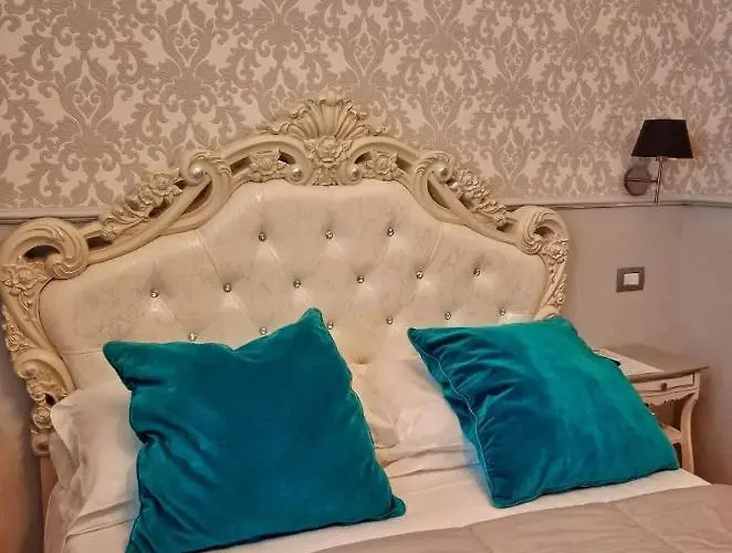 Bed and breakfast Relais Toti Beb Bed E Breakfast 3*